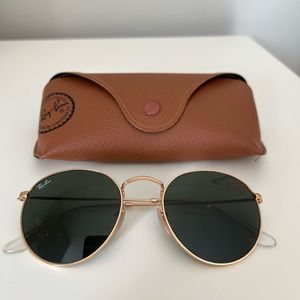 Ray Ban Round Metal in Gold